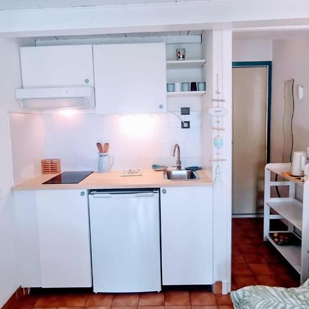 Cosy Studio Just A Stone'S Throw From The Beach Apartment Sainte-Maxime Exterior photo